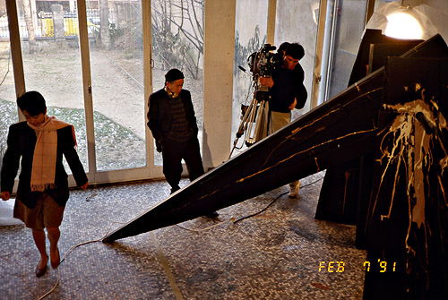INSTAL1991001B.jpg