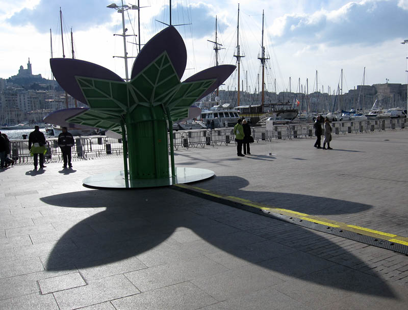 fleurphotovoltaiquedos.jpg